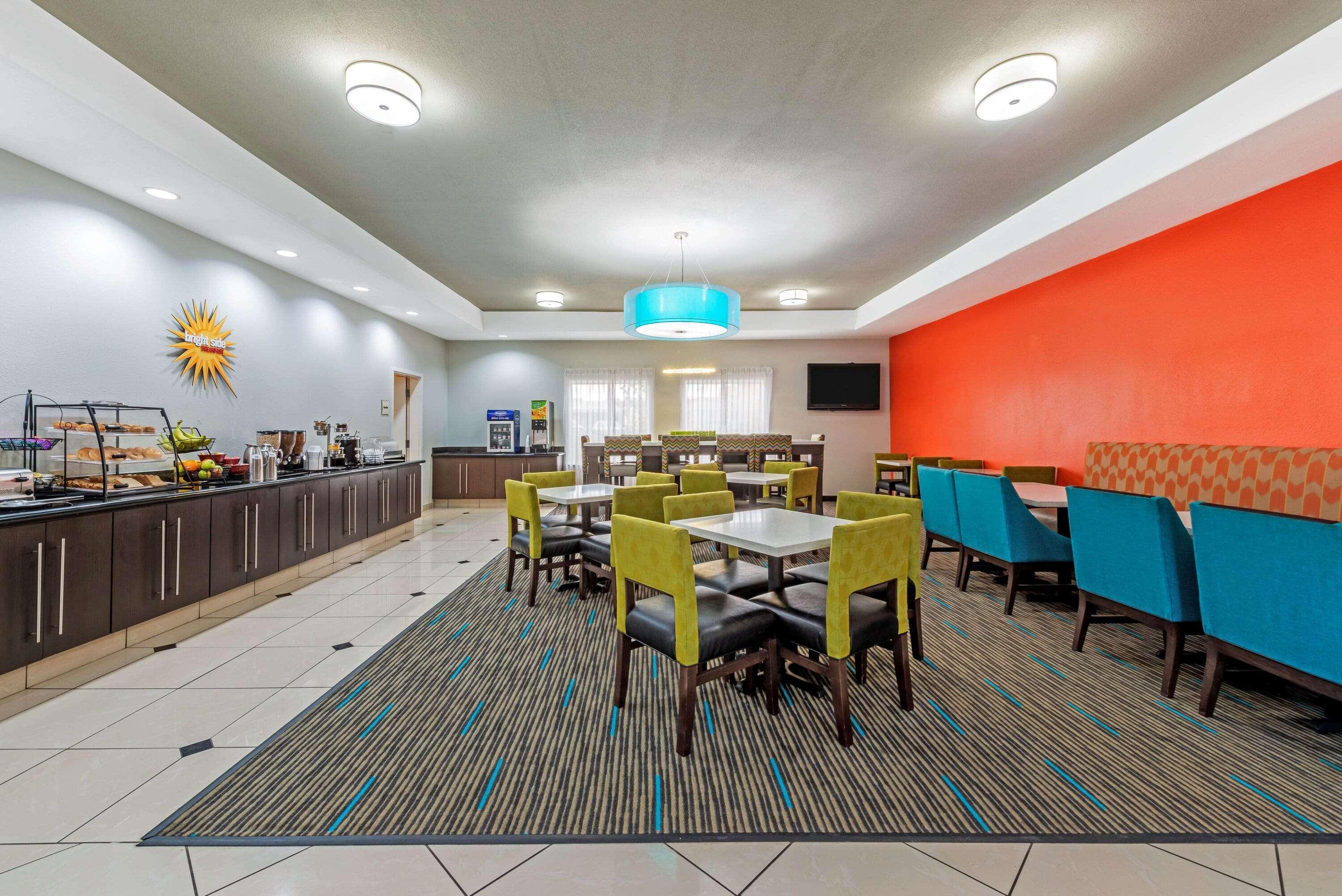 La Quinta By Wyndham Orange Hotell Exteriör bild